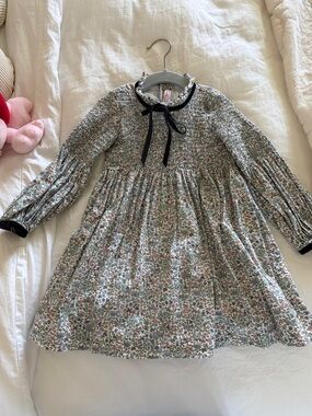Girls Floral Smocked Long-Sleeve Dress with Velvet Tie